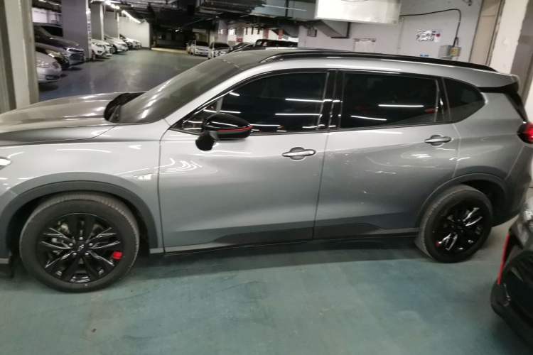 Used Chevrolet Orlando 2020 Light Hybrid Redline 530T Automatic Enjoyment Edition (5+2 Models)