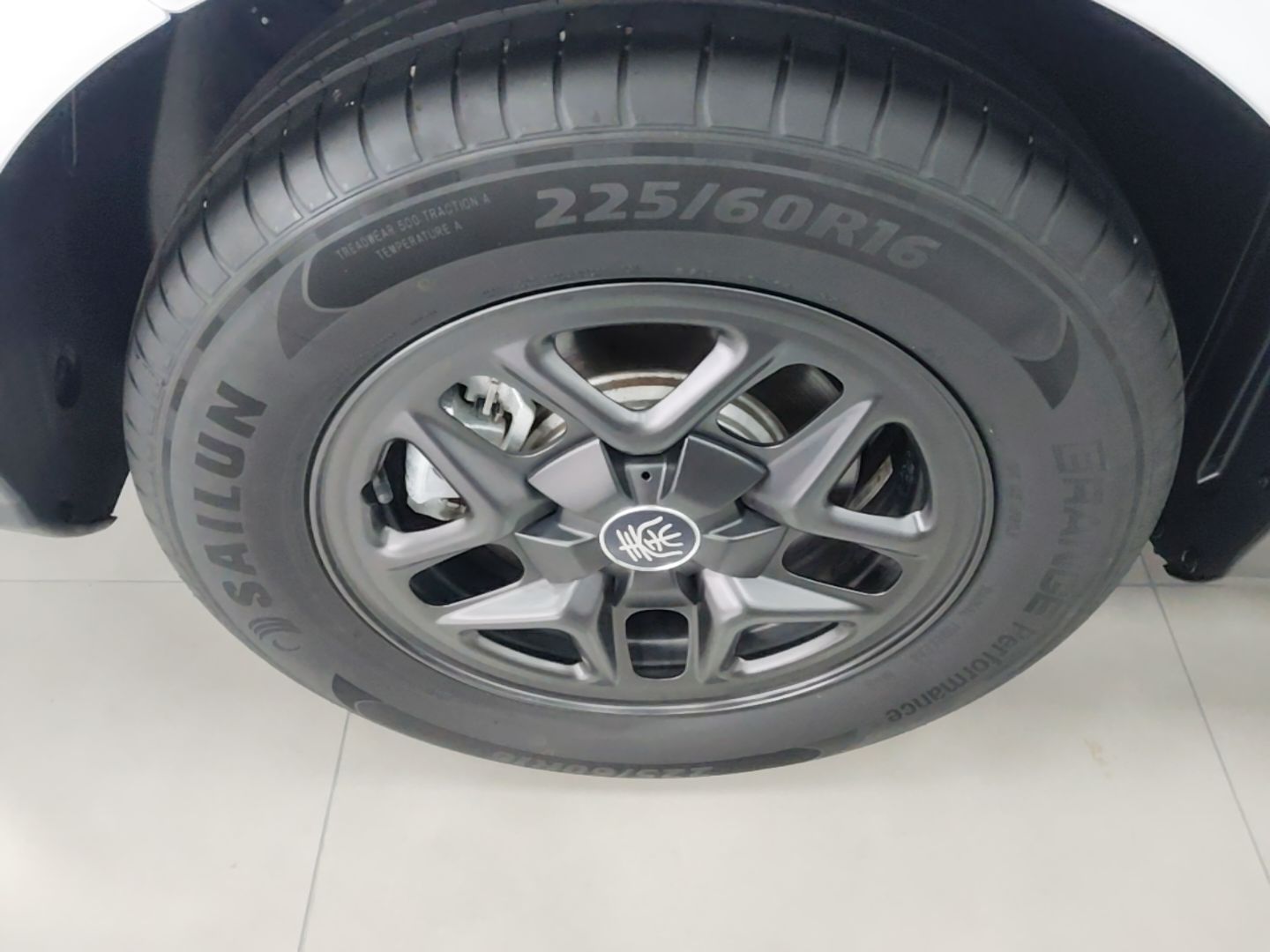 BYD Qin PLUS 2025 DM-i Smart Drive 55KM Leading Model — снимка 11