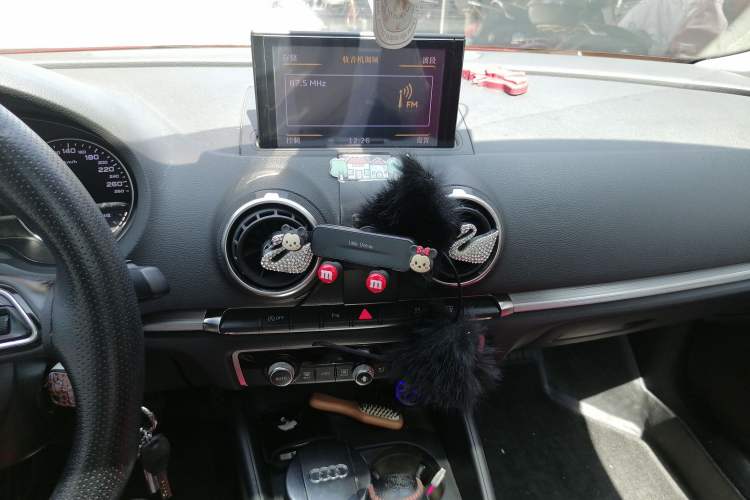 Used Audi A3 2015 Limousine 35 TFSI Millionth Anniversary Intelligent Leading Model
