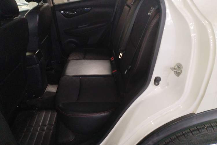 Used Nissan Qashqai 2016 2.0L CVT Luxury Edition
