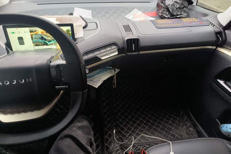 Used Baojun KiWi EV 2022 Artist Lite Edition Ternary Lithium