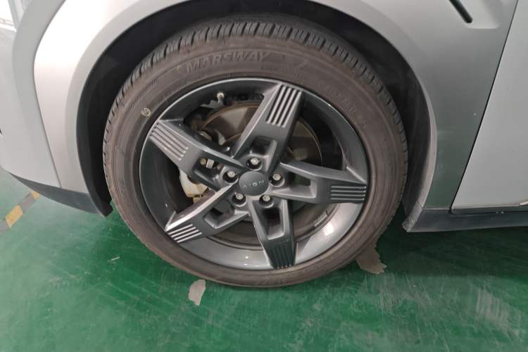 Used AION Y 2022 Plus 70 Smart Edition