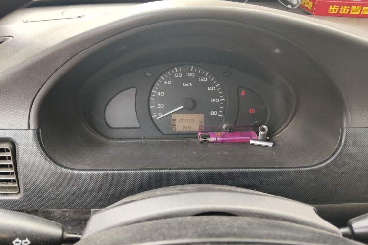 Used Wuling Rongguang 2019 1.5L Extended Basic Version Instrument Cluster