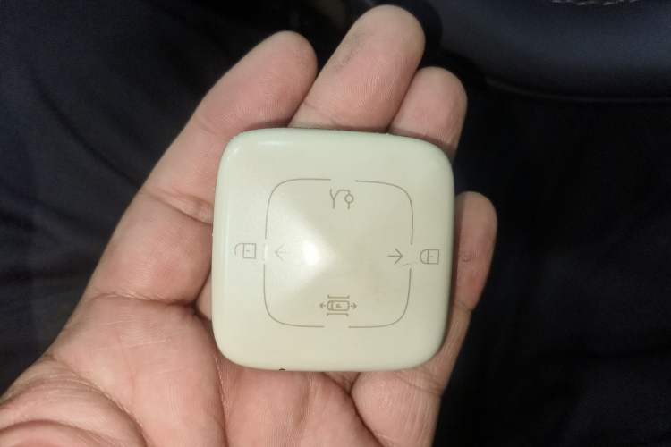 Used Zeekr 7X 2025 75 kWh Rear-Wheel Drive Intelligent Driving Version Vehicle Key