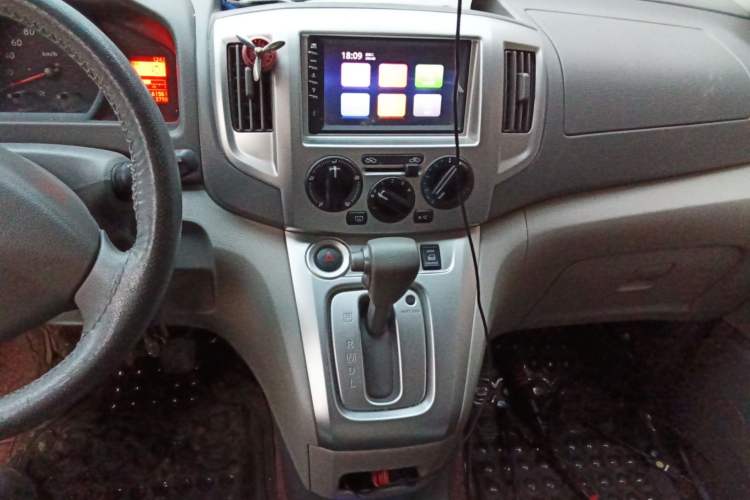 Used Nissan NV200 2018 1.6L CVT Luxury Model Audio And AC Panel