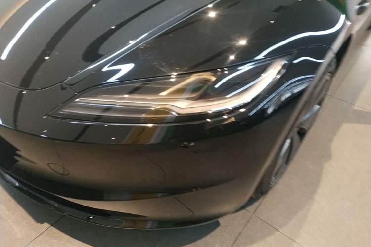 Used Tesla Model 3 2023 Rear-Wheel-Drive Version
