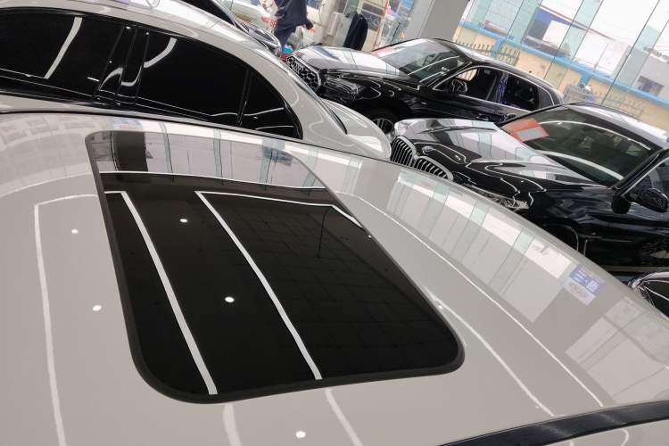 Used Mercedes-Benz E-Class 2018 Facelift E 200 L Sport 4MATIC