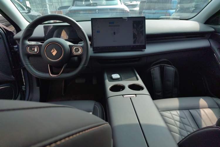 Used Baojun Enjoy 2025 All-Electric 600km Luxury Edition Center Console