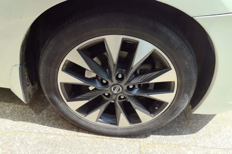 Used Nissan Lannia 2016 1.6L CVT Smart Cool Edition