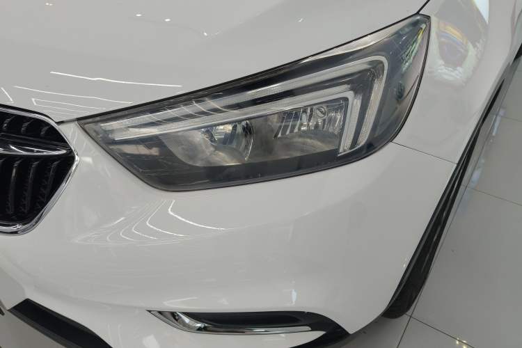 Used Buick Encore 2017 18T Automatic Two-Wheel Drive Urban Leading Model Left Front Headlight