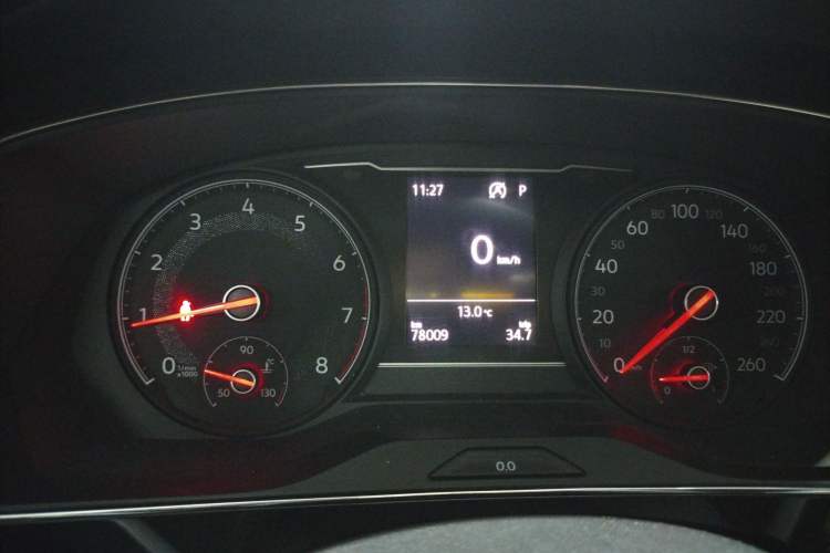 Used Volkswagen Passat 2019 280TSI Business Edition China VI Instrument Cluster