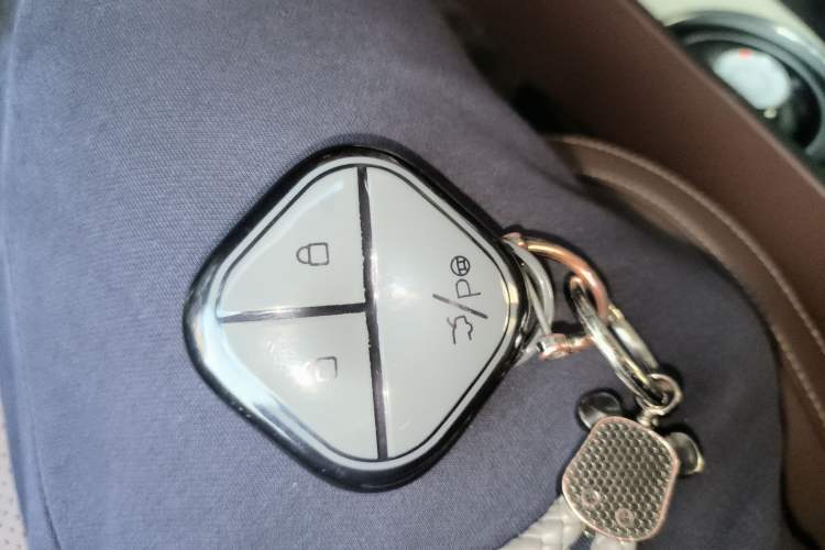 Used Wuling Bingo 2023 203km Comfort Edition