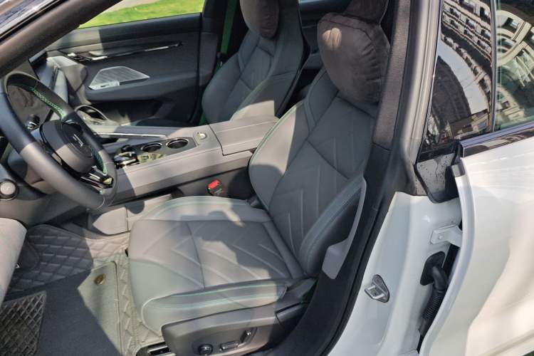 Used Zeekr 001 2023 WE Edition 86 kWh