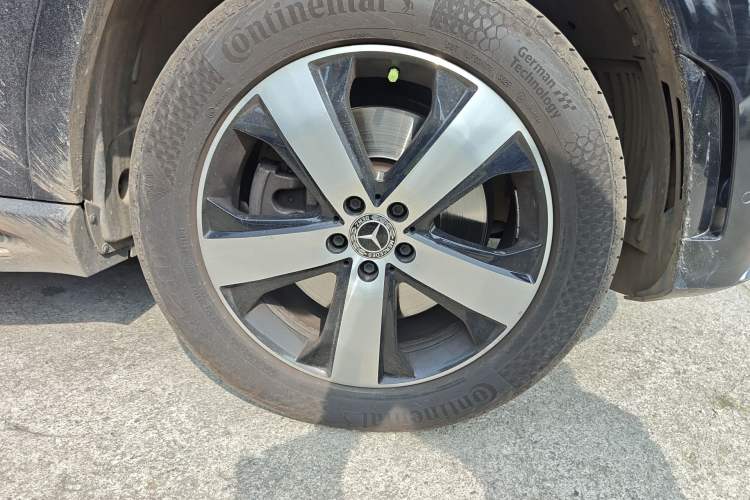 Used Mercedes-Benz GLS 2021 GLS 450 4MATIC Stylish Model Right Front Wheel Hub