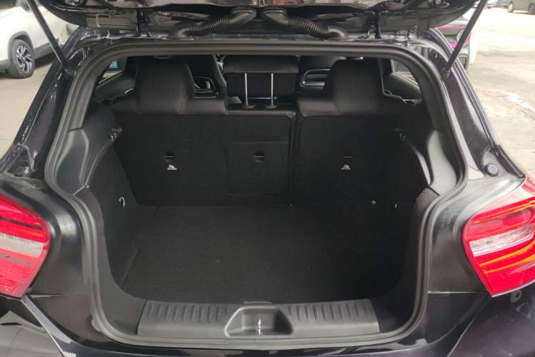 Used Mercedes-Benz A-Class 2015 A 200 Sport Edition