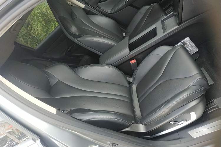 Used XPeng G3 2020 520i Luxury Edition Right Front Seat