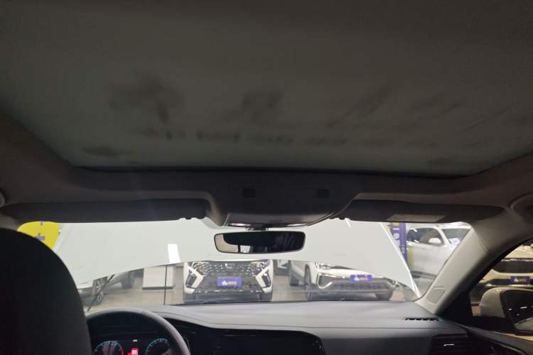 Used Volkswagen Sagitar 2021 280TSI DSG Luxury Smart Connectivity Edition