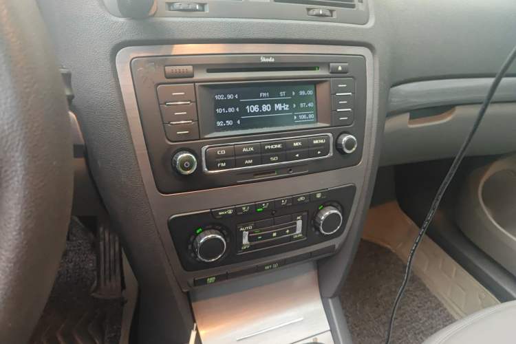 Used Skoda Octavia 2012 1.6L Manual Yijun Edition