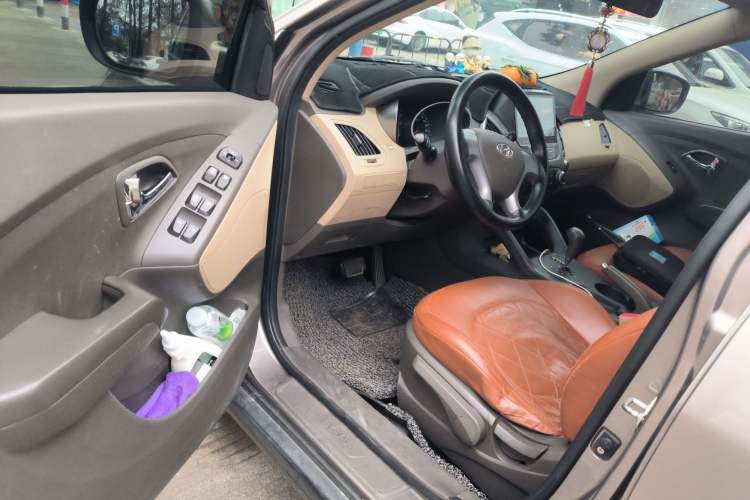 Used Hyundai ix35 2015 2.0L Automatic 2WD Comfort Edition China IV Standard