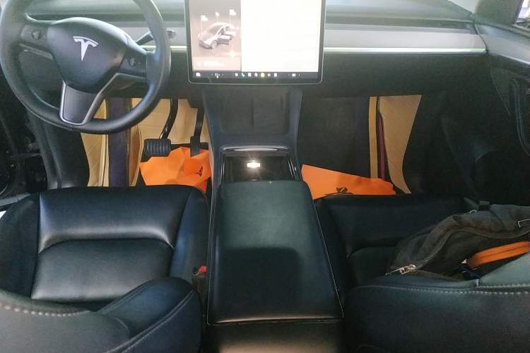 Used Tesla Model Y 2023 Rear-Wheel-Drive Version