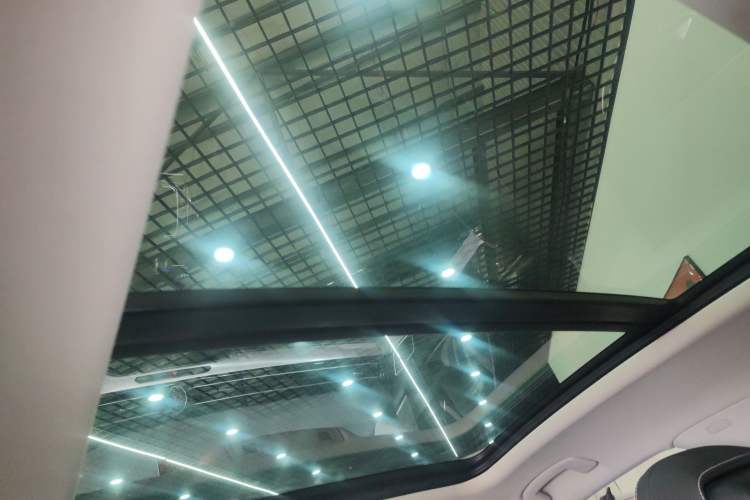 Used Volkswagen Magotan GTE Plug-in Hybrid 2022 GTE Luxury Model Headliner