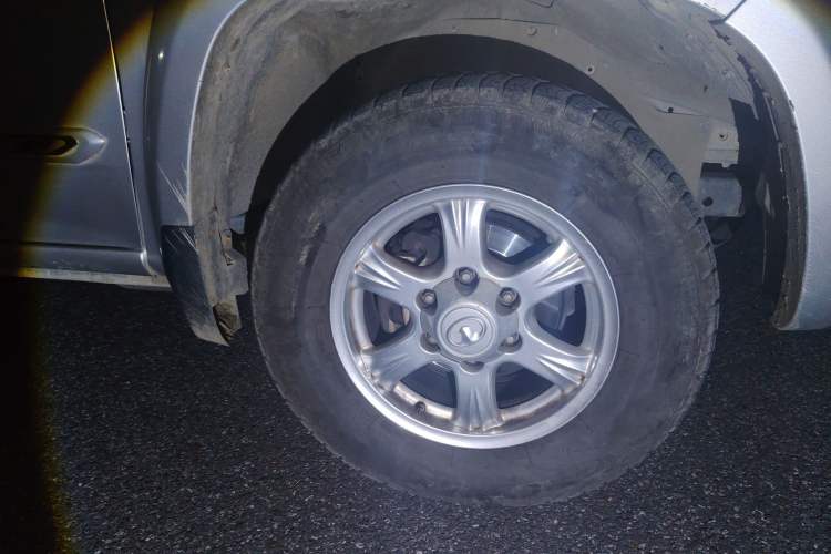 Used Great Wall Wingle 6 2014 2.0T Two-Wheel Drive Navigation Version 4D20B Exterior 7