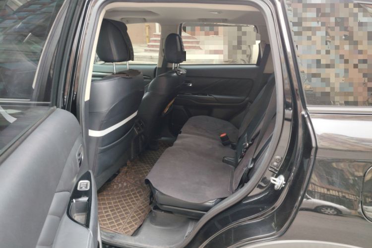 Used Mitsubishi Outlander 2020 2.0L Two-Wheel Drive Enjoyment Version 5 Seats
