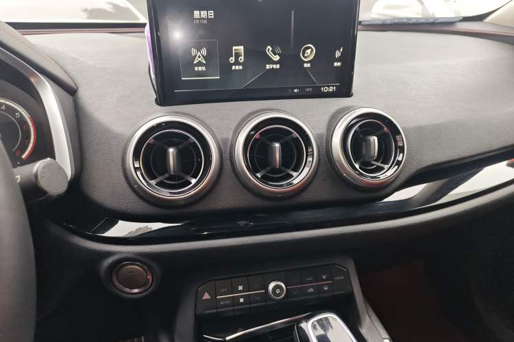 Used Wey VV5 2017 2.0T Ultra-Luxury Version
