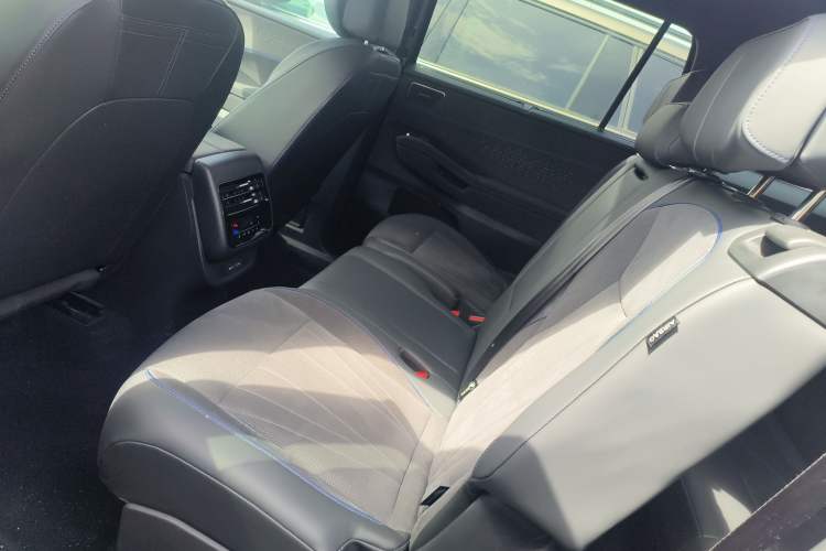 Used Volkswagen Teramont 2025 Tiguan Pro 450TSI Four-Wheel Drive Summit Edition