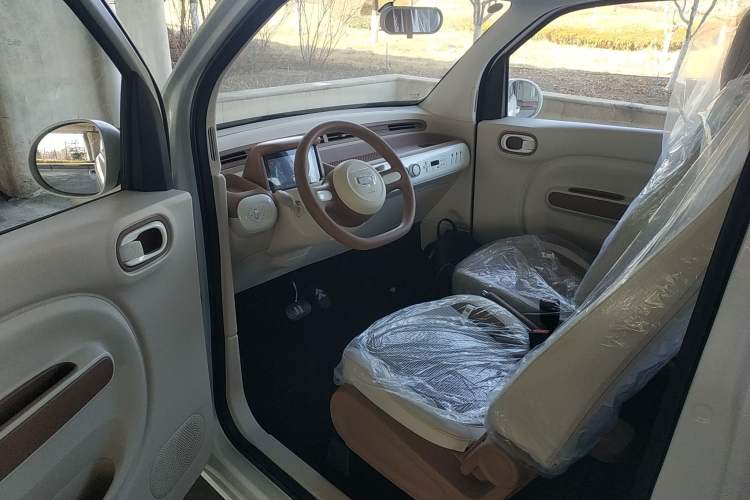 Used Bestune Pony 2025 222km Range Agile Horse
