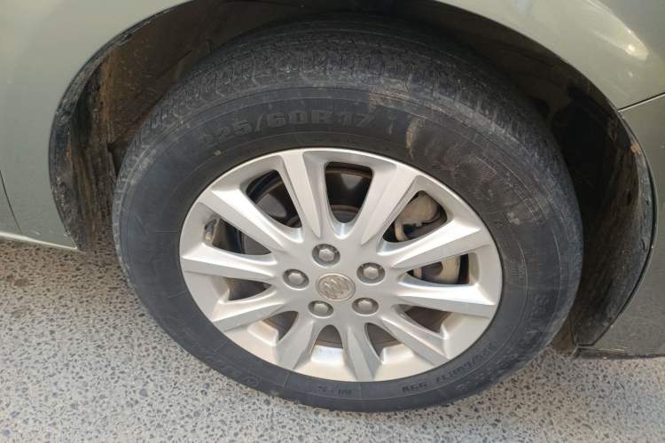 Used Buick GL8 2013 3.0L GT Luxury Business Haoya Edition