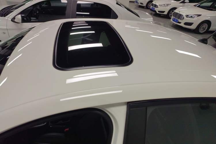 Used Ford Escort 2017 Happiness Edition 1.5L Automatic Fashion Version
