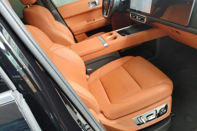 Used Li Auto L8 2024 Max Right Front Seat
