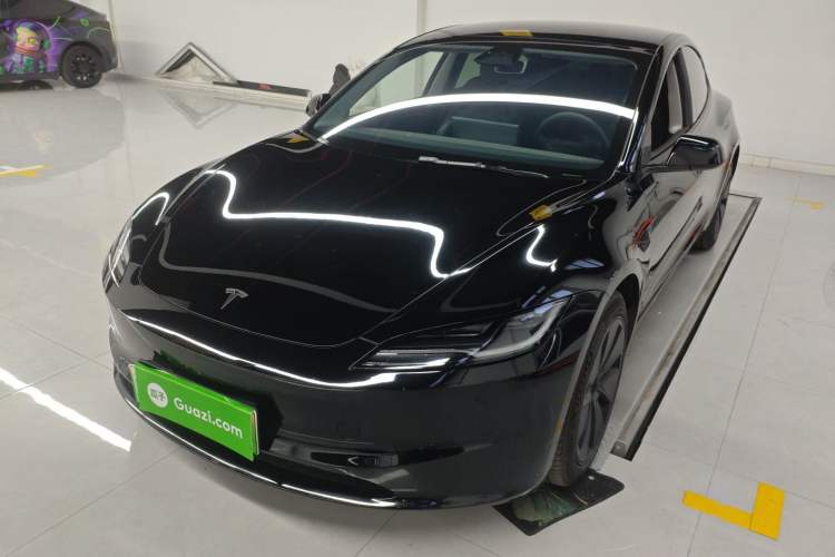 Used Tesla Model 3 2023 Long-Range All-Wheel-Drive Version