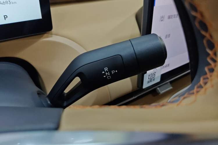 Used Geely Galaxy Galaxy Xingjian 7 EM-i 2025 120km Exploration+ Version