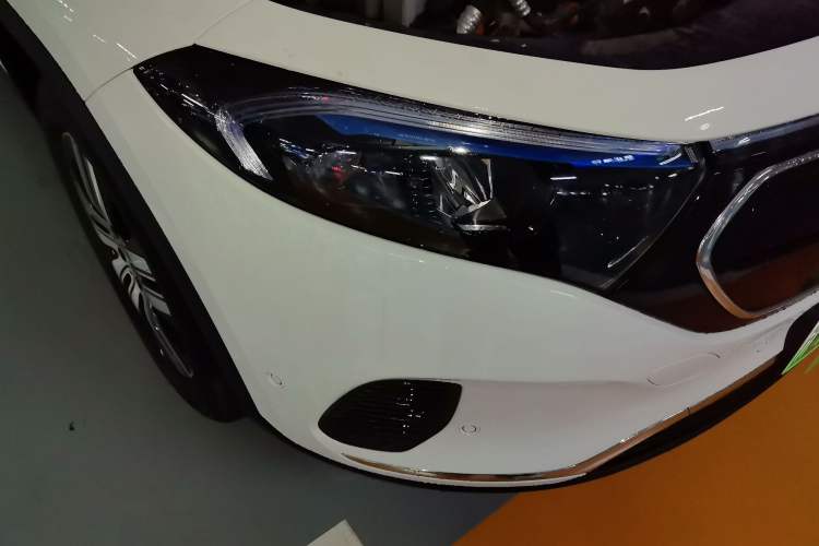 Used Mercedes-Benz EQA 2022 EQA 260 Right Front Headlight