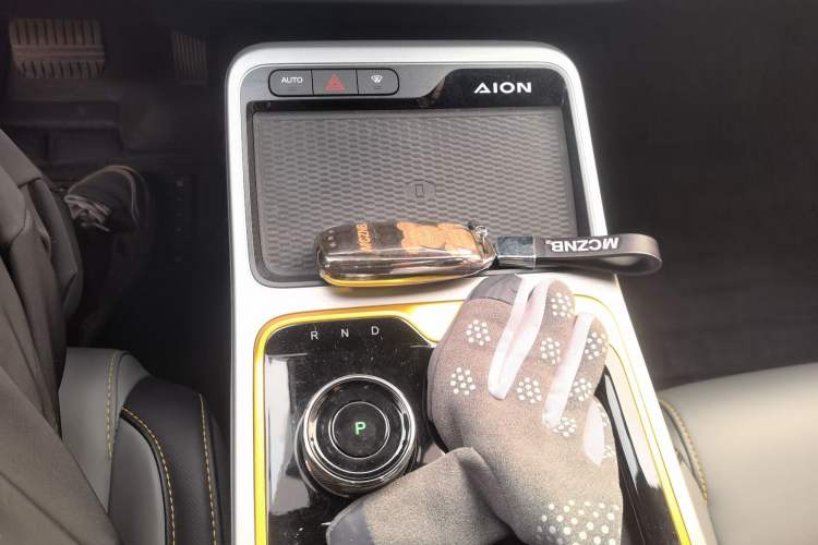 Used AION Y 2021 70 Enjoyment Tech Edition