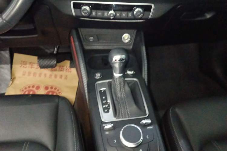 Used Audi Q2L 2022 35 TFSI Fashion Dynamic Model