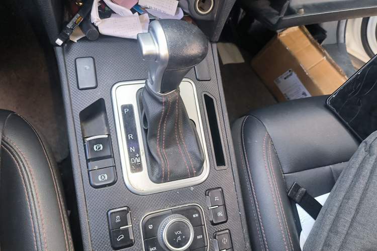 Used Haval H6 Coupe 2018 Red-Label 1.5T Automatic Two-Wheel Drive Luxury Model

