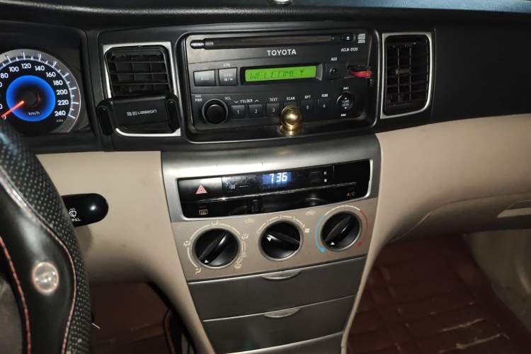 Used Toyota Corolla EX 2013 1.6L Automatic Luxury Edition