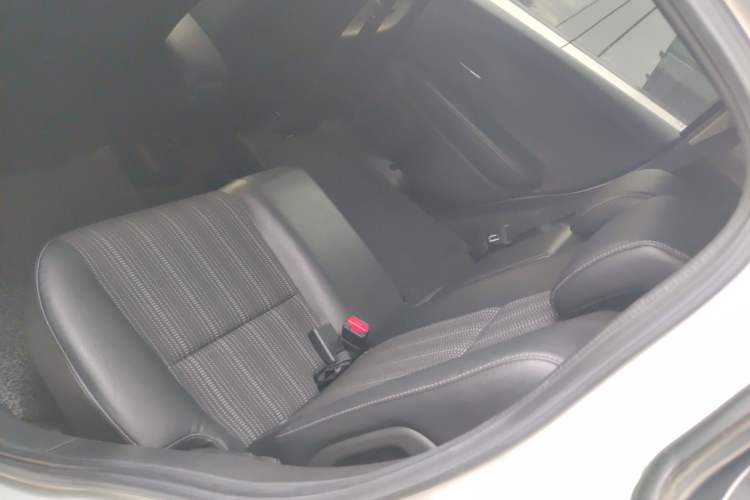 Used Honda Vezel 2015 1.8L CVT 2WD Elite Model Left Rear Seat