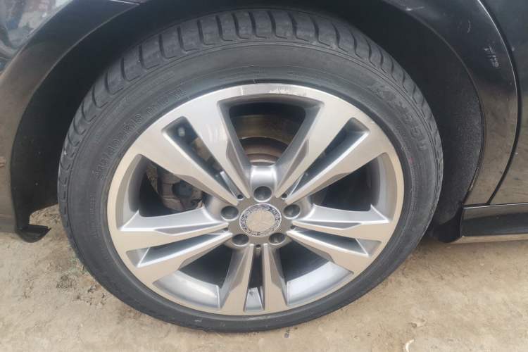 Used Mercedes-Benz E-Class 2015 Facelift E 200 L Sport Edition