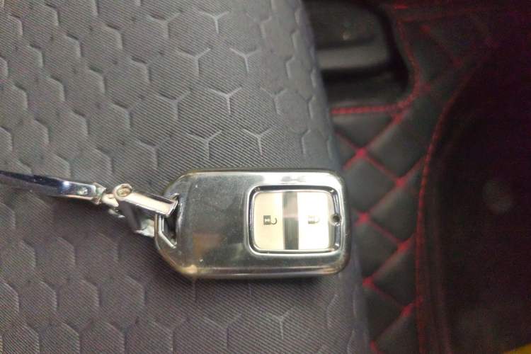 Used Honda Fit 2023 1.5L CVT Trend Edition Vehicle Key