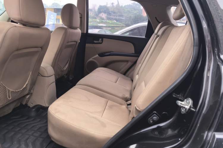 Used Kia Sportage 2013 2.0L Automatic Two-Wheel Drive GL Trim
