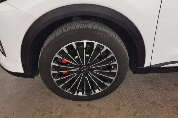 Used EXEED Stellar C-DM 2025 200 with Ultra-Long Range Pro All-Wheel Drive
