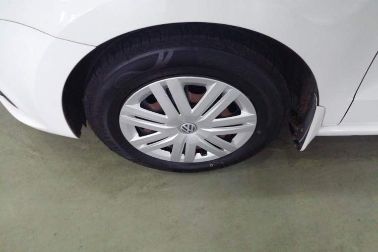 Used Volkswagen Polo 2018 1.5L Automatic Advanced Driving Model Left Front Wheel Hub