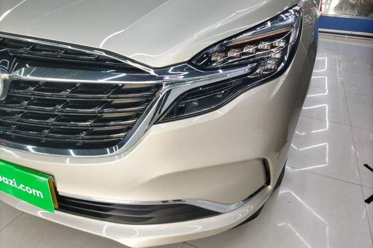 Used Buick GL8 2021 ES Landtrek 653T Comfort Edition
