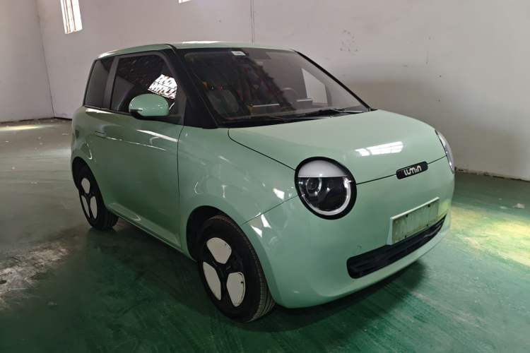 Used CHANGAN NEVO Lumin 2022 155 km – Refreshingly Sweet Edition Exterior 1