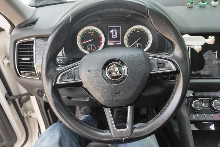 Used Skoda Kodiaq 2018 Facelifted TSI330 5-Seater Two-Wheel-Drive Luxury Enjoyment Edition Steering Wheel