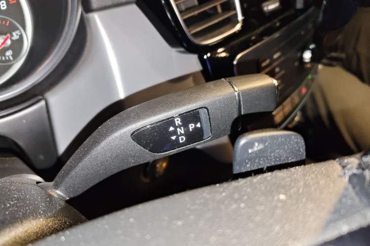 Used Mercedes-Benz GLE Coupe 2017 GLE 400 4MATIC Coupe SUV
